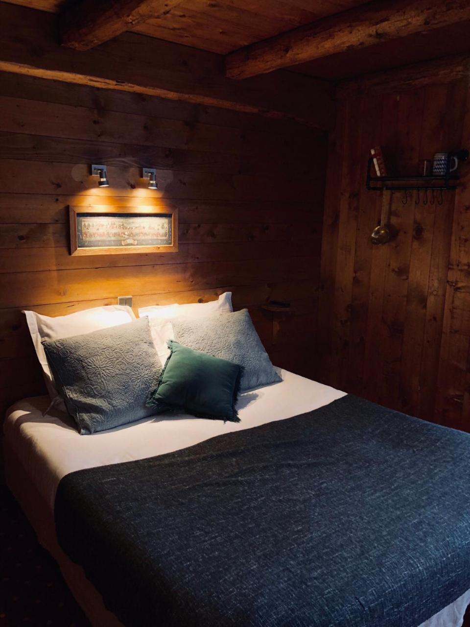 Le Coin Savoyard Hotel กงบลู ภายนอก รูปภาพ