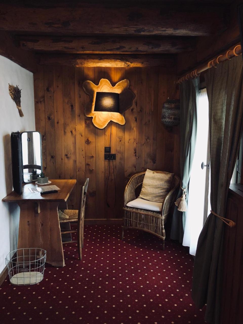 Le Coin Savoyard Hotel กงบลู ภายนอก รูปภาพ