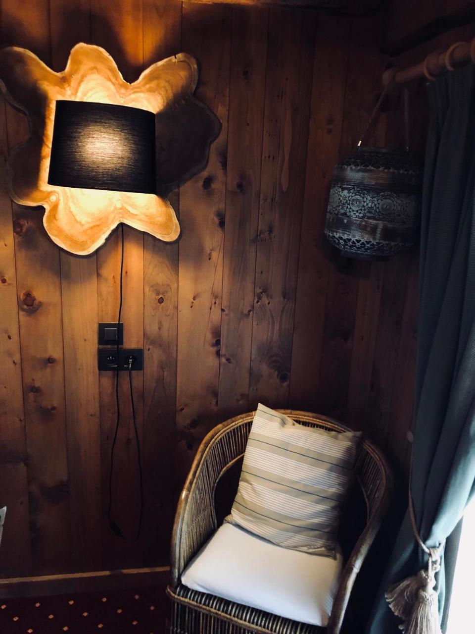 Le Coin Savoyard Hotel กงบลู ภายนอก รูปภาพ
