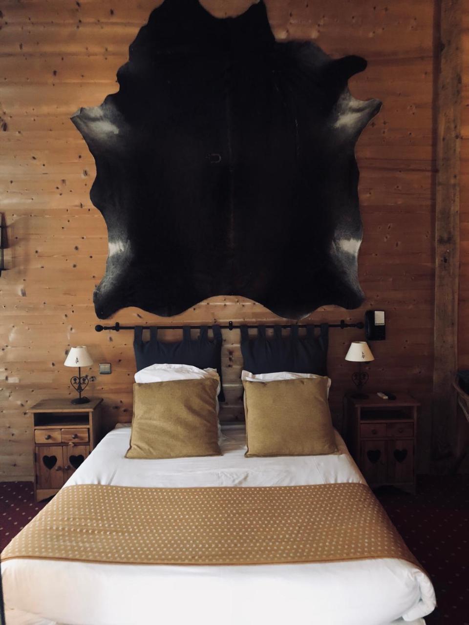 Le Coin Savoyard Hotel กงบลู ภายนอก รูปภาพ