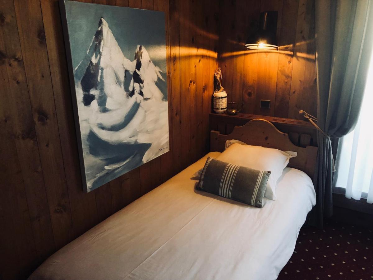 Le Coin Savoyard Hotel กงบลู ภายนอก รูปภาพ