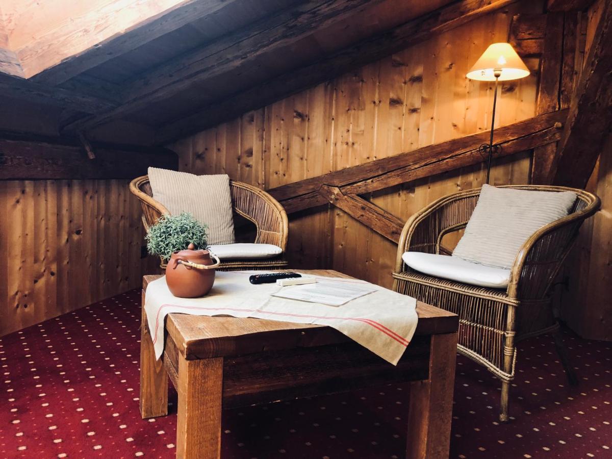 Le Coin Savoyard Hotel กงบลู ภายนอก รูปภาพ